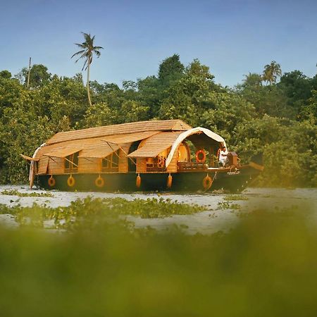 Spice Coast Cruises - Houseboat, A Cgh Earth Experience Hotel Alappuzha Exterior foto