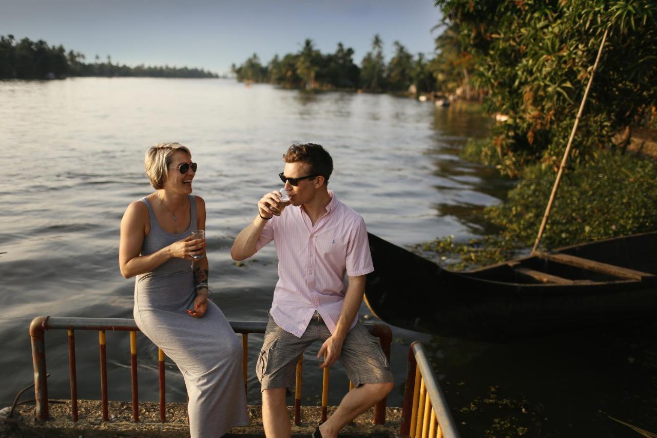 Spice Coast Cruises - Houseboat, A Cgh Earth Experience Hotel Alappuzha Exterior foto